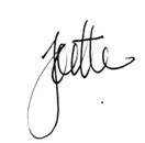 Joettes Signature
